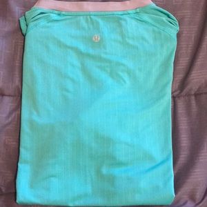 Lululemon workout T-shirt